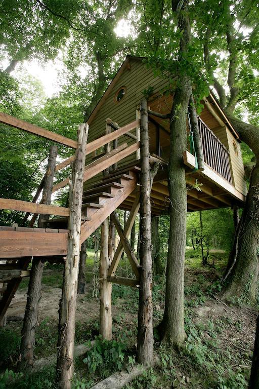 La Cabane Aux Secrets - Au Milieu De Nulle Part Outines Zimmer foto